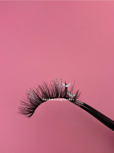 Load image into Gallery viewer, CUSTOM YOUR LASHES